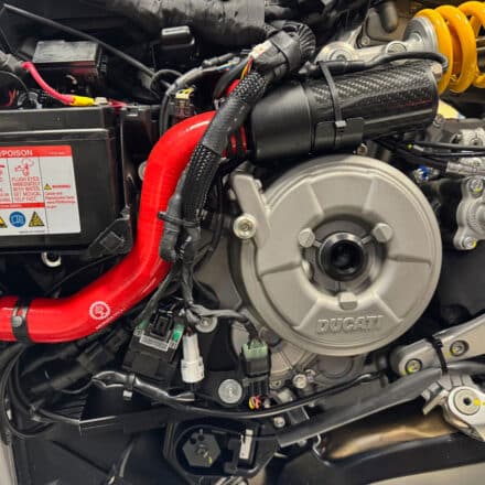 ducati-panigale-v2-zoom-2