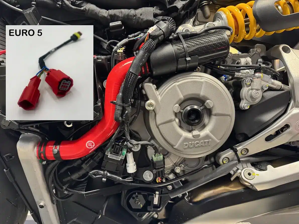 Motorcycle engine cooling kit Ducati Panigale V2 Euro 5